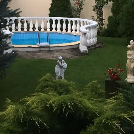 Lägenhet Adam Apartmanhaz Szeged