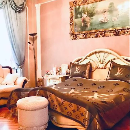 Lägenhet Adam Apartmanhaz Szeged