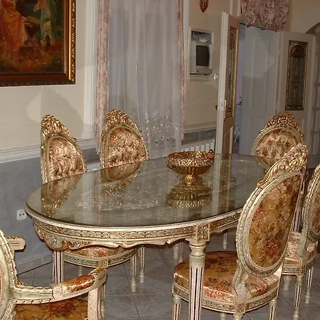 Adam Apartmanhaz Lägenhet Szeged