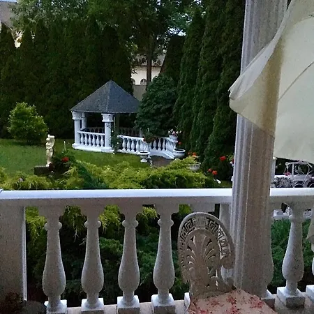 Adam Apartmanhaz * Szeged