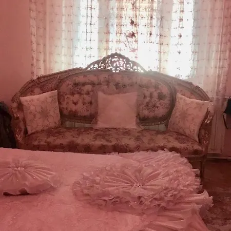 Lägenhet Adam Apartmanhaz
